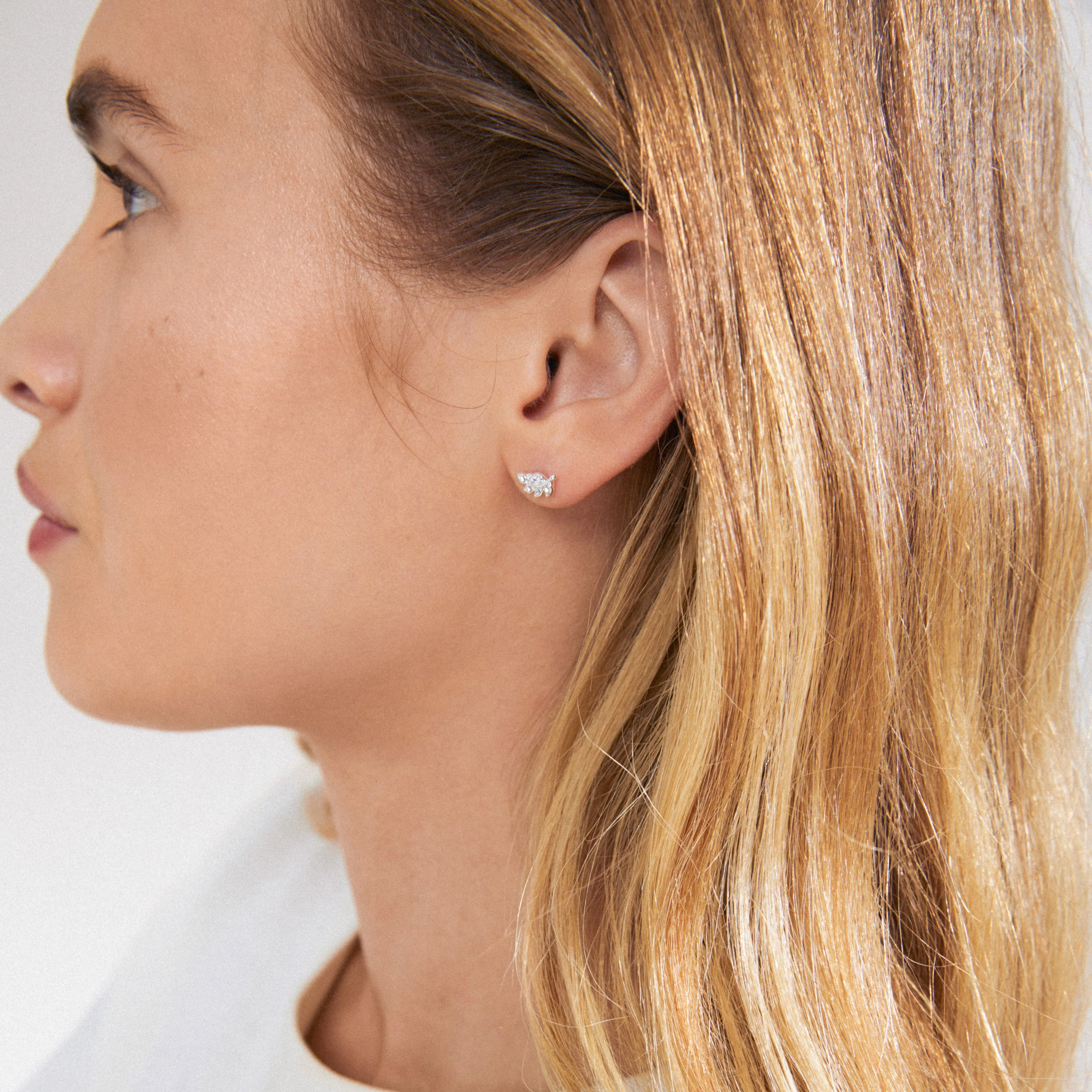 ARES recycled single earring silver-plated