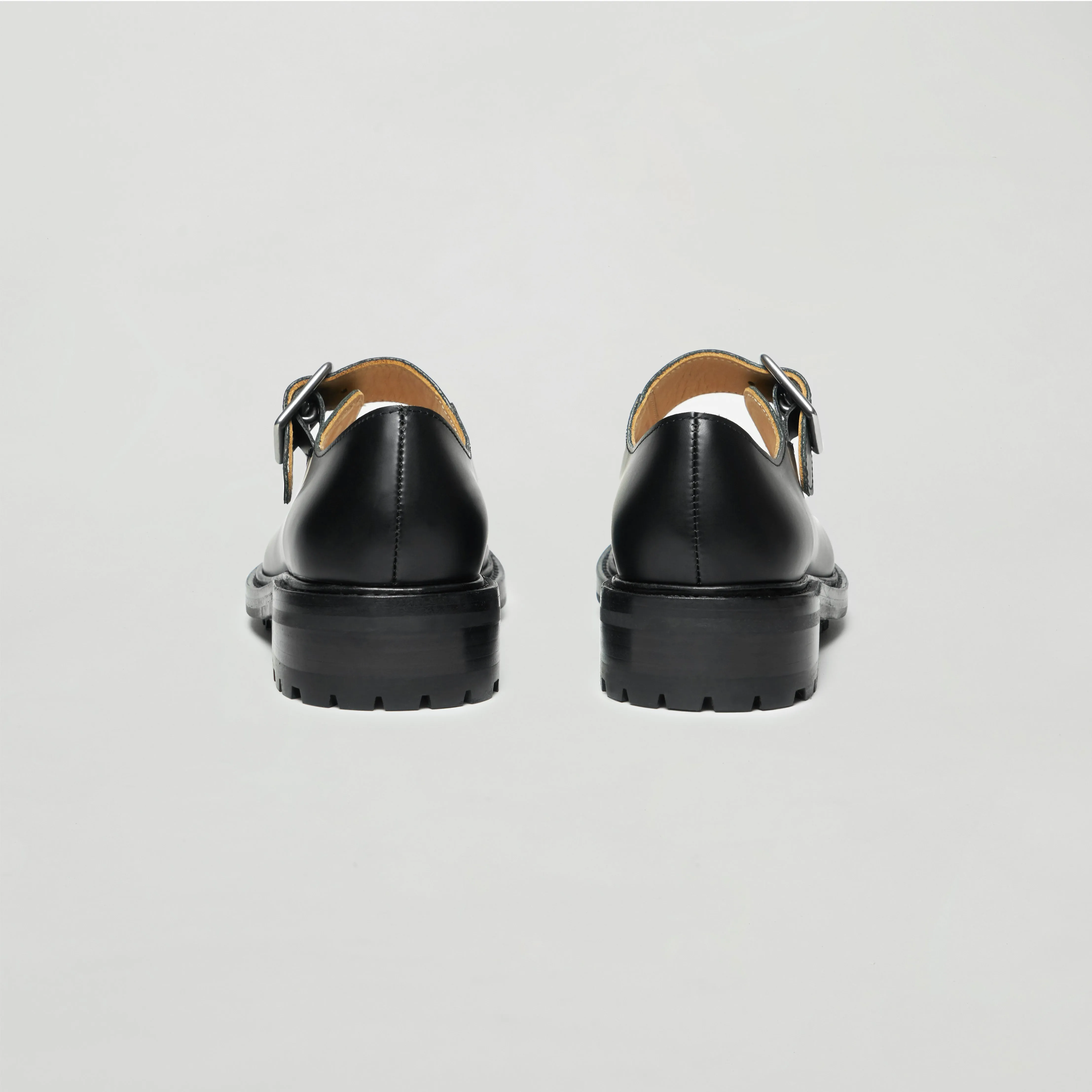 Plain Mary Janes (black / commando sole)